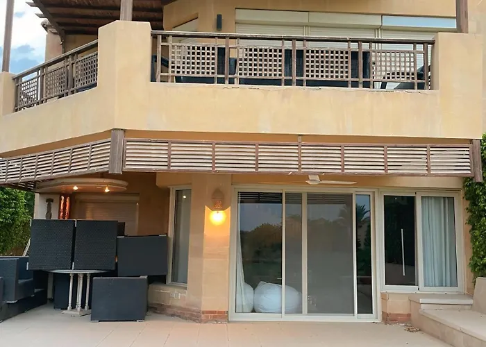 Nivera Signature Stunning View In Ainbay